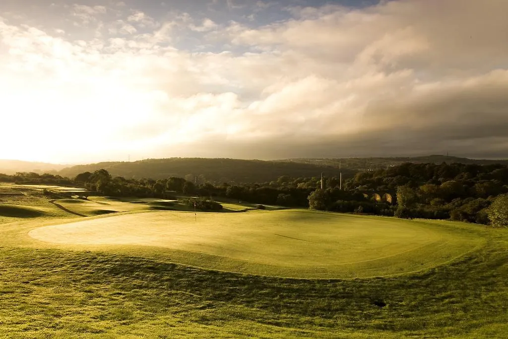 Hollins Hall Hotel, Golf & Country Club Bradford  Hotel Bradford (West Yorkshire)