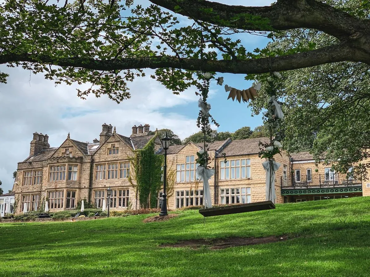 Hollins Hall Hotel, Golf & Country Club Bradford  4*, Bradford (West Yorkshire) United Kingdom